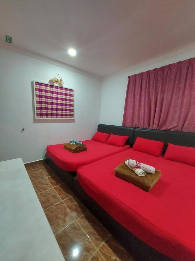 Nabil Nabila Motel Kuah Exterior foto