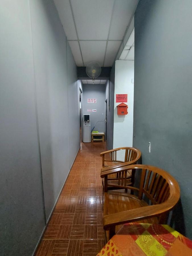 Nabil Nabila Motel Kuah Exterior foto